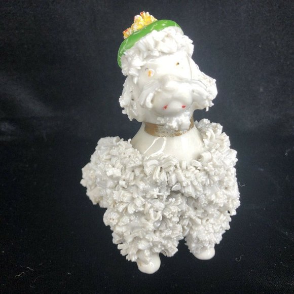 2 Vintage White Porcelain Spaghetti Poodle Dogs Wearing Green Beret Hat Figurine - Picture 2 of 12